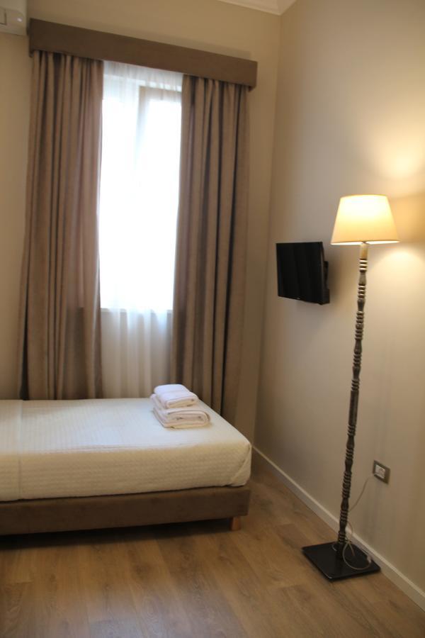 Hotel Hermes Тирана Экстерьер фото