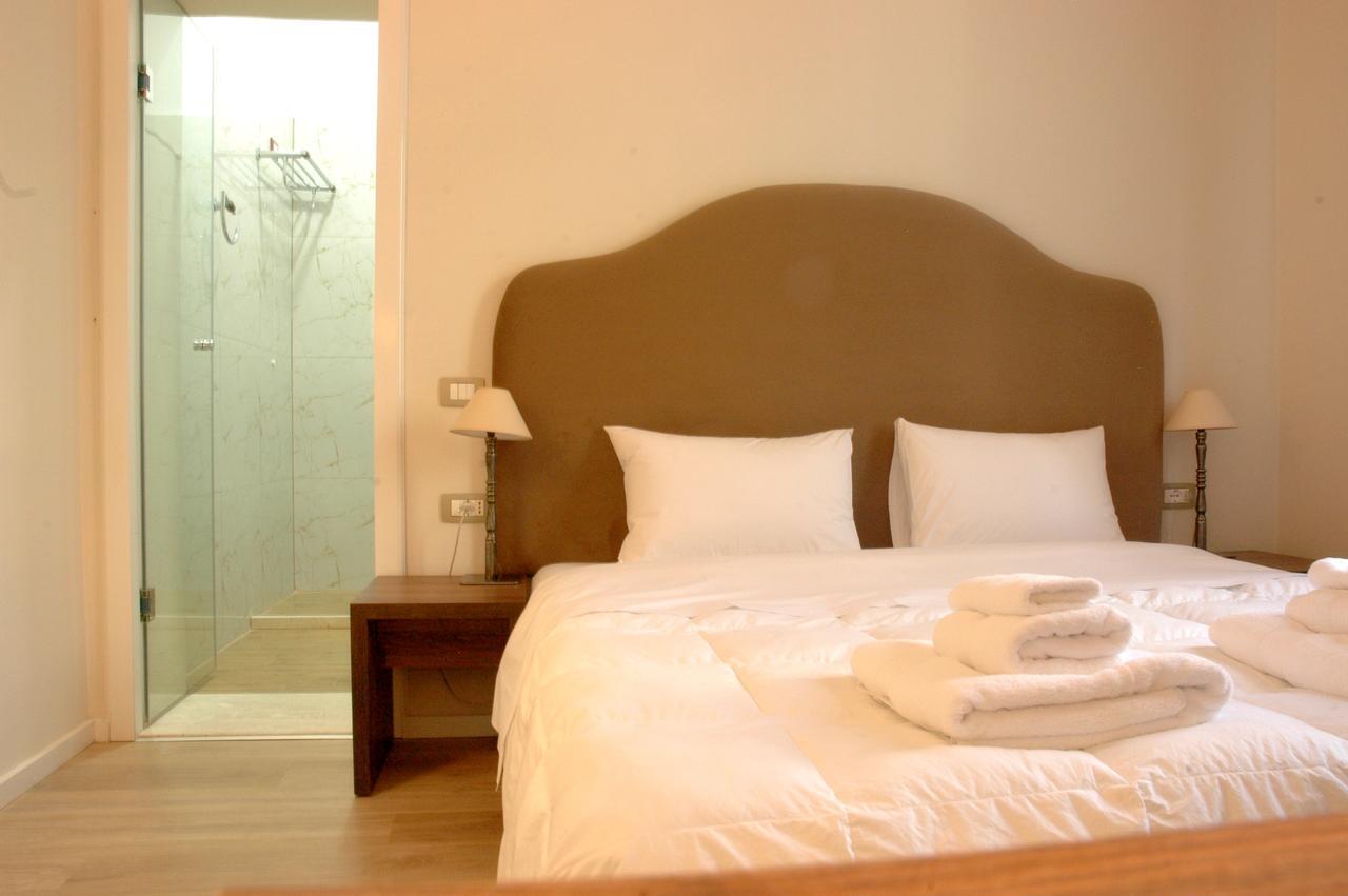 Hotel Hermes Тирана Экстерьер фото