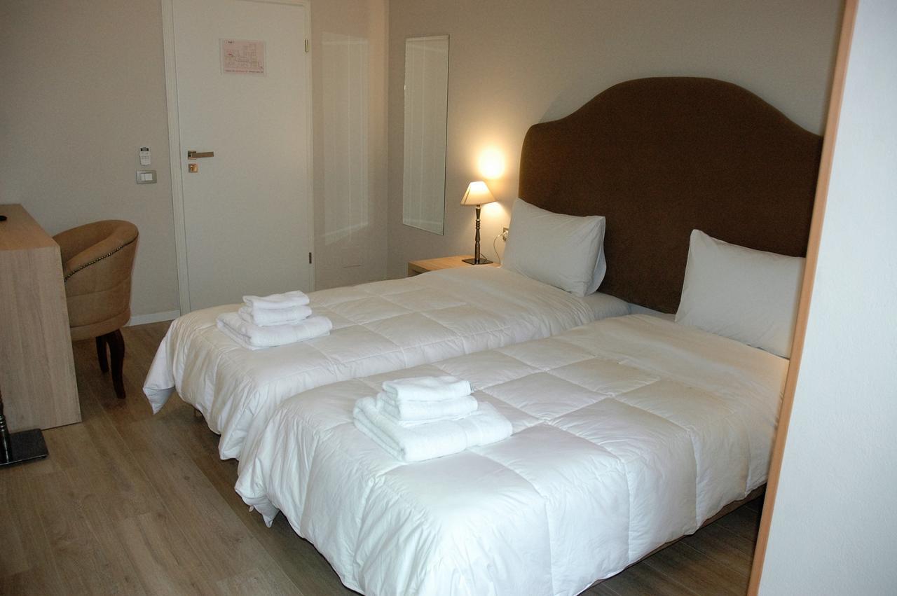 Hotel Hermes Тирана Экстерьер фото